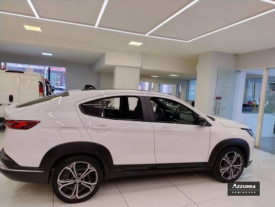 FIAT FASTBACK 1.0 TURBO 200 FLEX IMPETUS CVT FIAT FASTBACK 1.0 TURBO 200 FLEX IMPETUS CVT